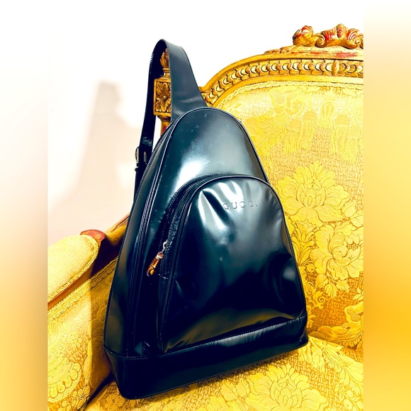 Gucci Handbags - GUCCI Vintage one shoulder sling bag black leather + patent leather.